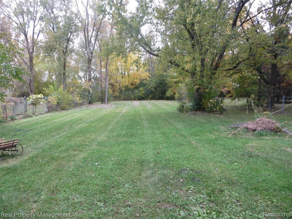 710 East South Boulevard Rochester, MI 48307 - Photo 23 of 25