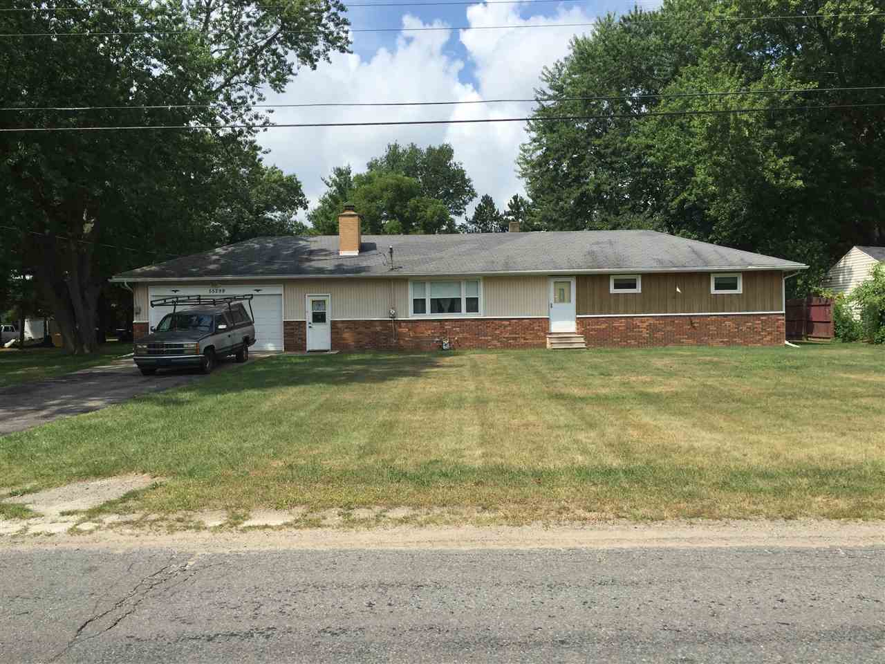 55299 Sundown Road South Bend, IN 46628 - Photo 1 of 19