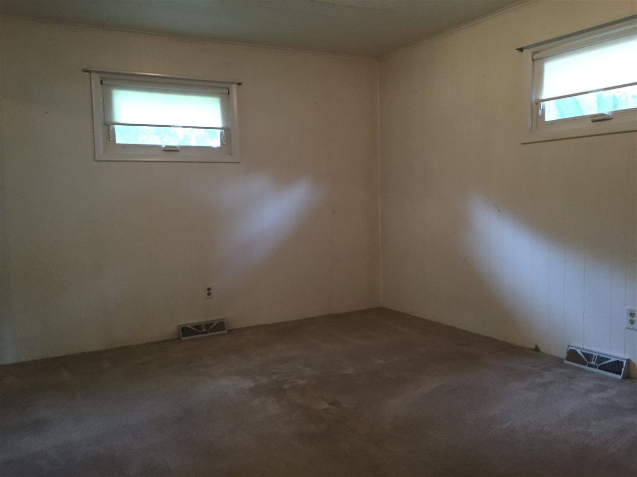 55299 Sundown Road South Bend, IN 46628 - Photo 13 of 19