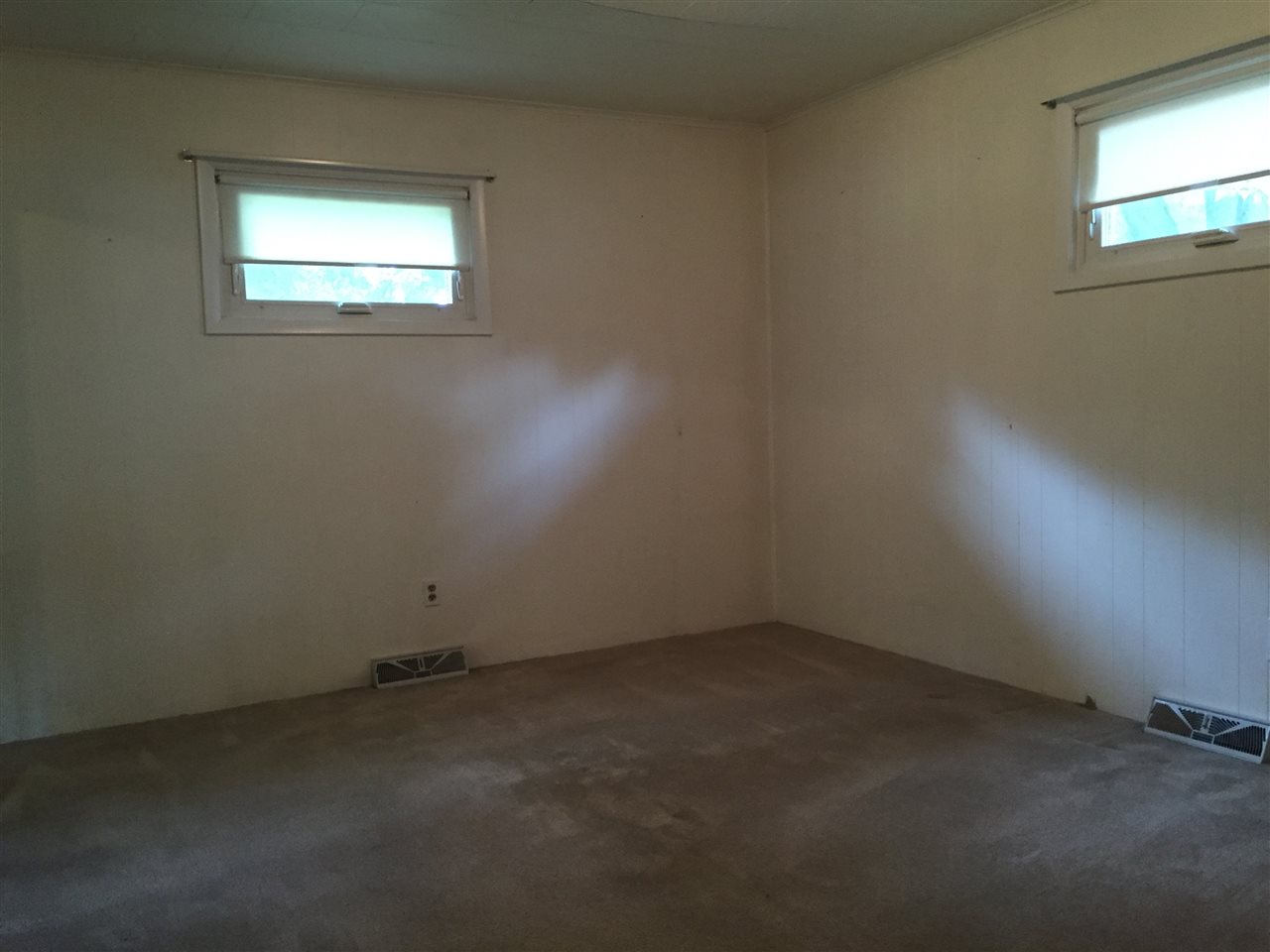 55299 Sundown Road South Bend, IN 46628 - Photo 14 of 19