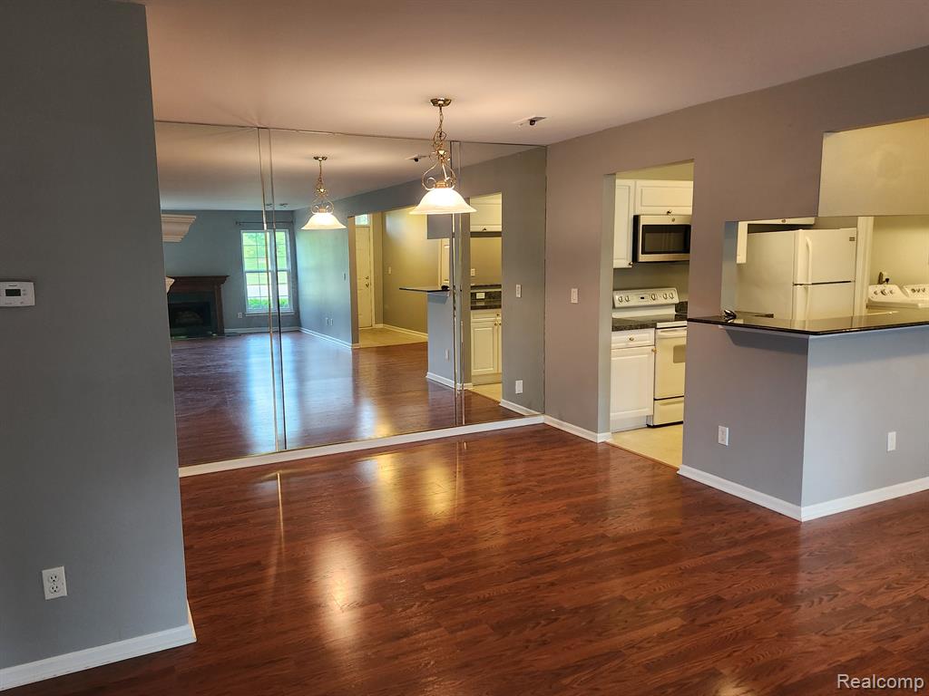 3709 Oakmonte Boulevard, Unit 7 Rochester, MI 48306 - Photo 7 of 27