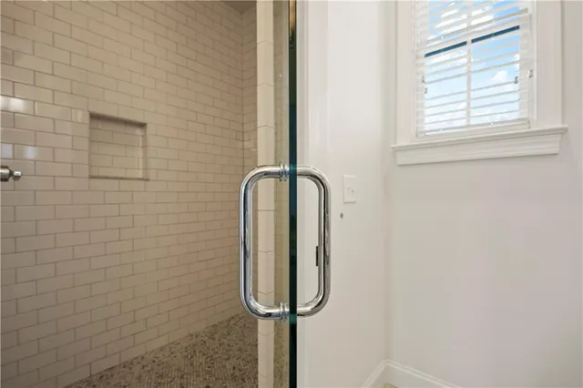 a view of a windows and outdoor space