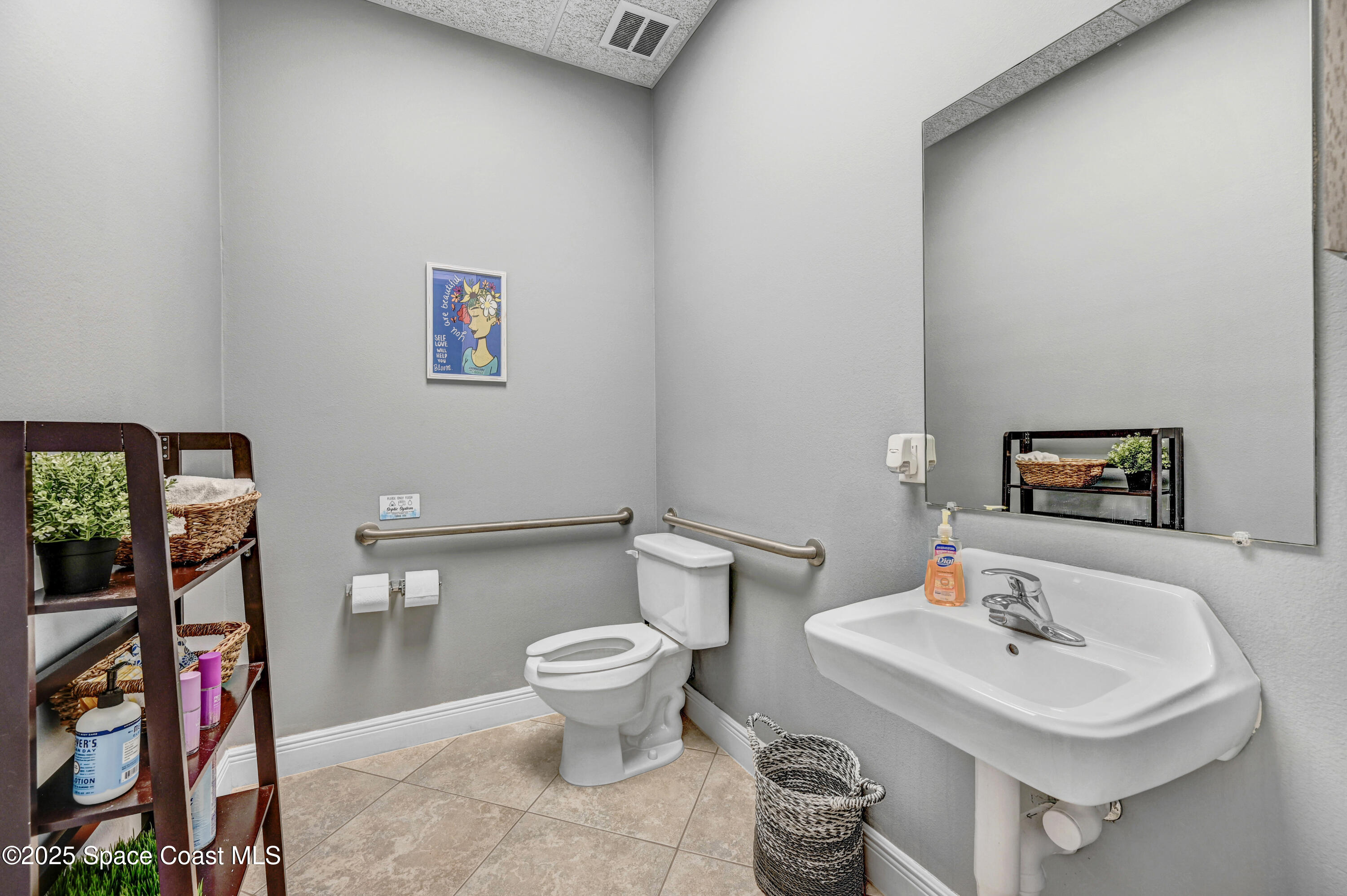 7145 Turner Road, Unit 102 Rockledge, FL 32955 - Photo 8 of 30 DSC_9369
