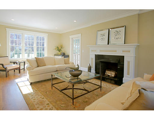 78 Salisbury Road Brookline, MA 02445 - Photo 2 of 10