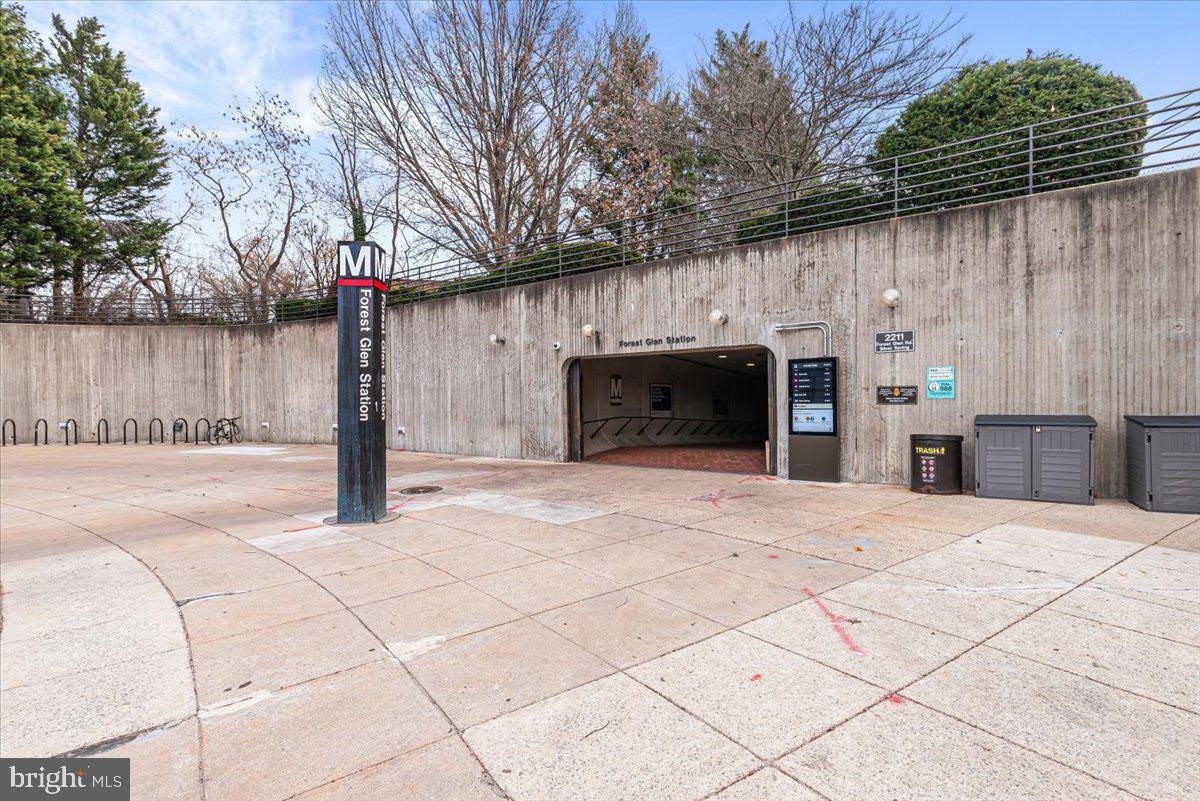 9734 Glen Avenue, Unit 20197 Silver Spring, MD 20910 - Photo 20 of 23