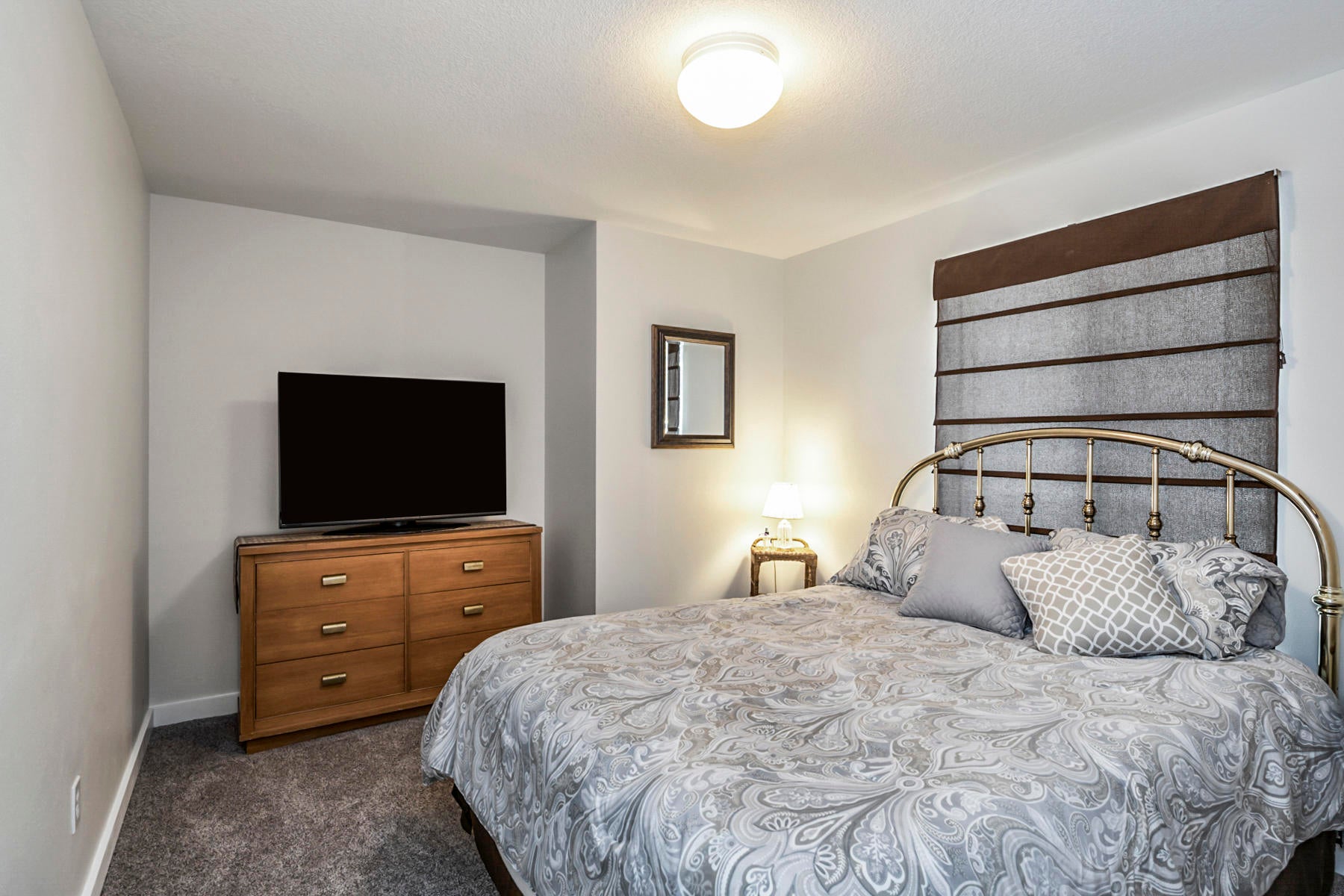 55080 Jackpine Way Bend, OR 97707 - Photo 24 of 39 Bedroom # 3
