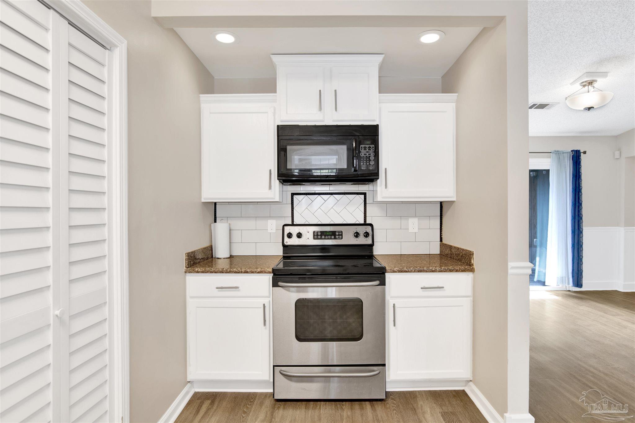 1018 Stillbrook Road Pensacola, FL 32514 - Photo 17 of 51