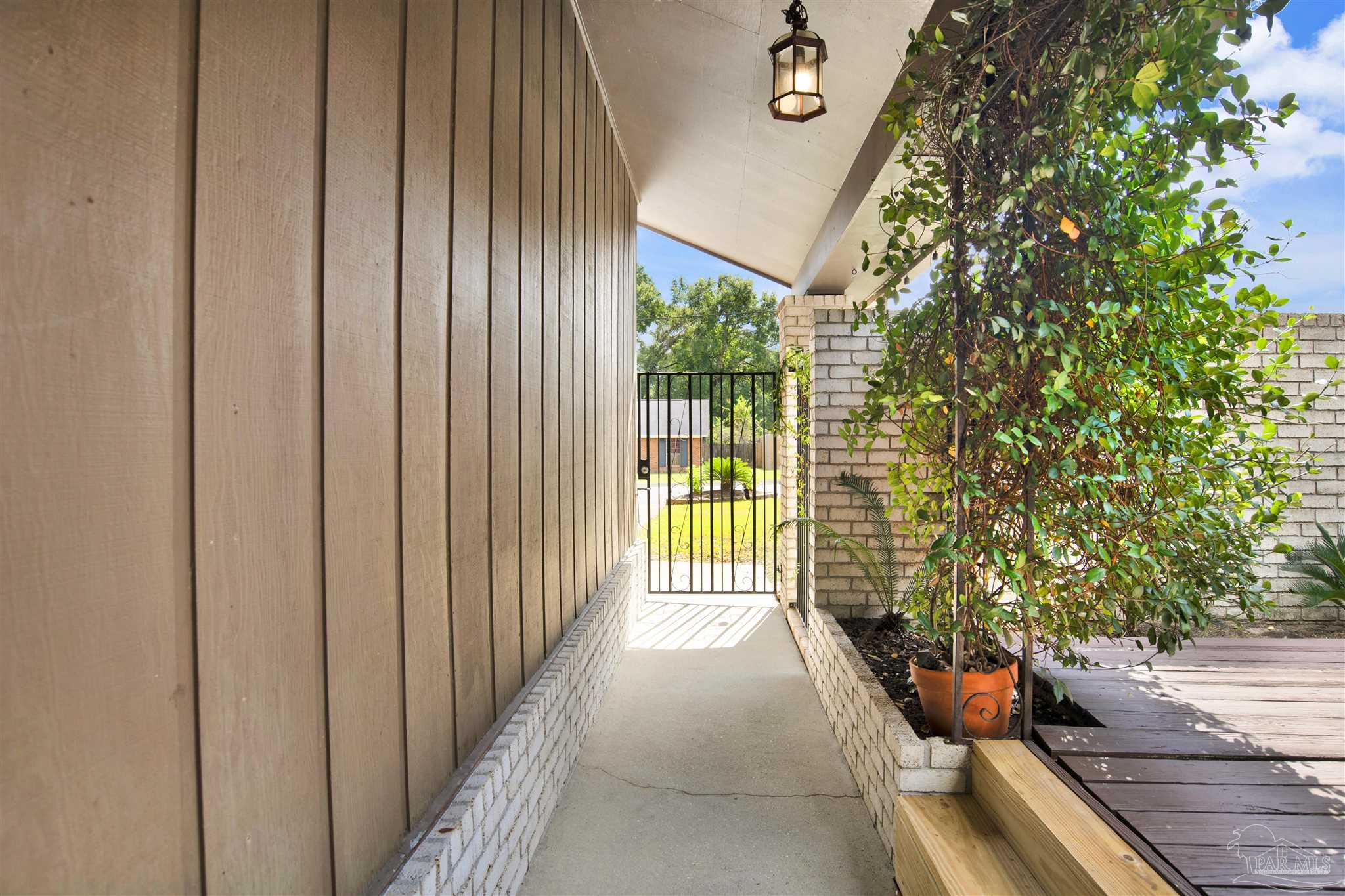 1018 Stillbrook Road Pensacola, FL 32514 - Photo 8 of 51