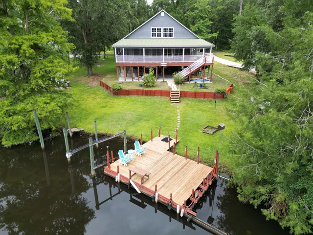 $895,000 | 193 Portland Park Road, Freeport, FL 32439