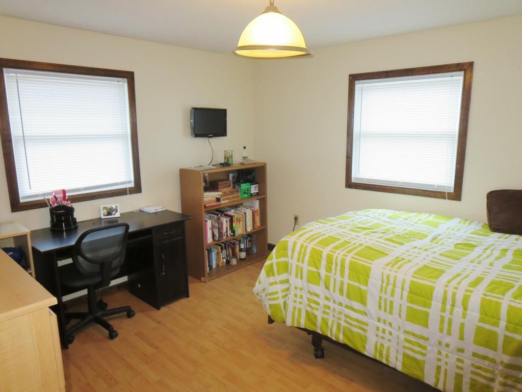 340 Watkins Road Colchester, VT 05446 - Photo 14 of 17 Gallery Image 14