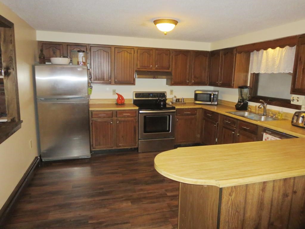 340 Watkins Road Colchester, VT 05446 - Photo 5 of 17 Gallery Image 5