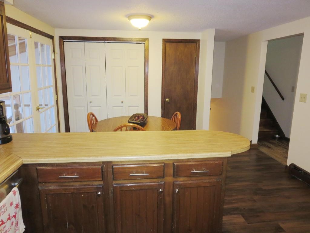 340 Watkins Road Colchester, VT 05446 - Photo 6 of 17 Gallery Image 6
