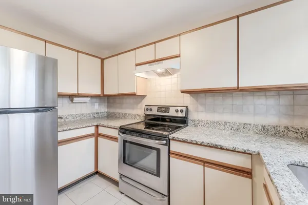 $2,500 | 1500 C Summerchase Court, Reston, VA 20194