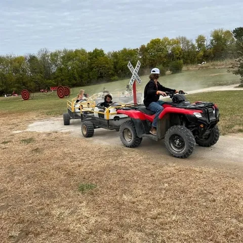 $1,000,000 | 35100 East Outer Belt Road, Lone Jack, MO 64070