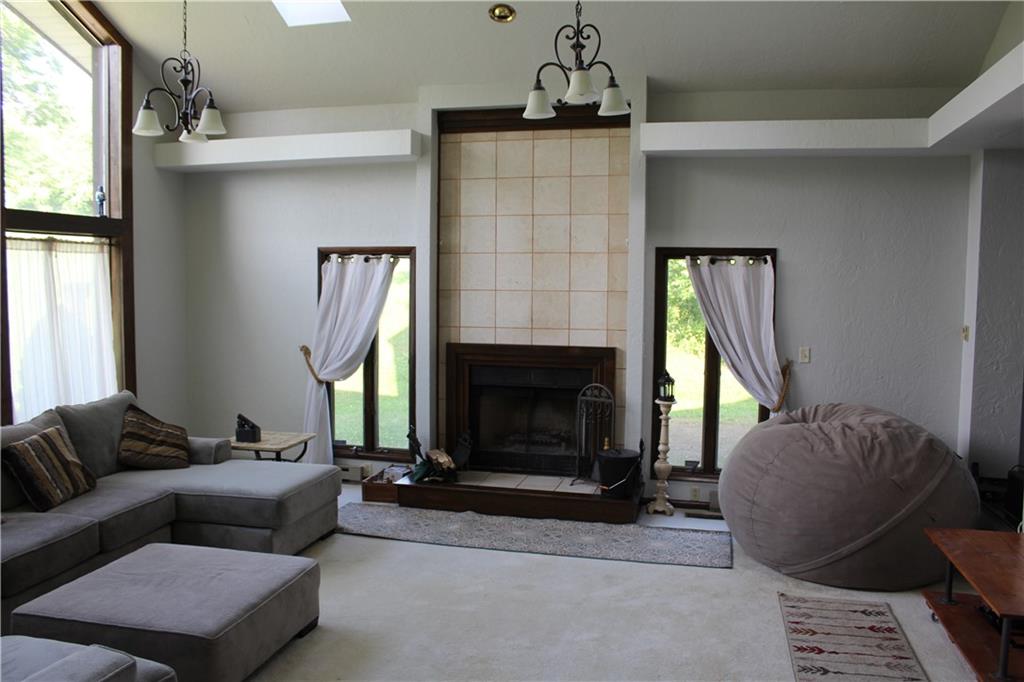 192 Christy Road Eighty Four, PA 15330 - Photo 2 of 25 Gallery Image 2