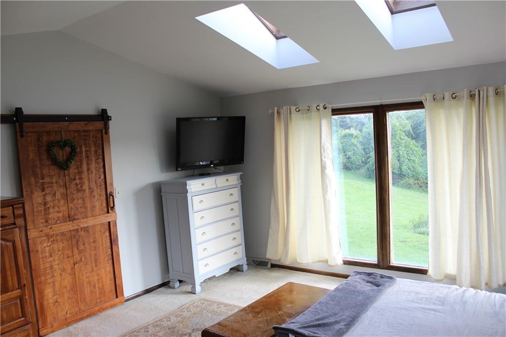 192 Christy Road Eighty Four, PA 15330 - Photo 15 of 25 Gallery Image 15