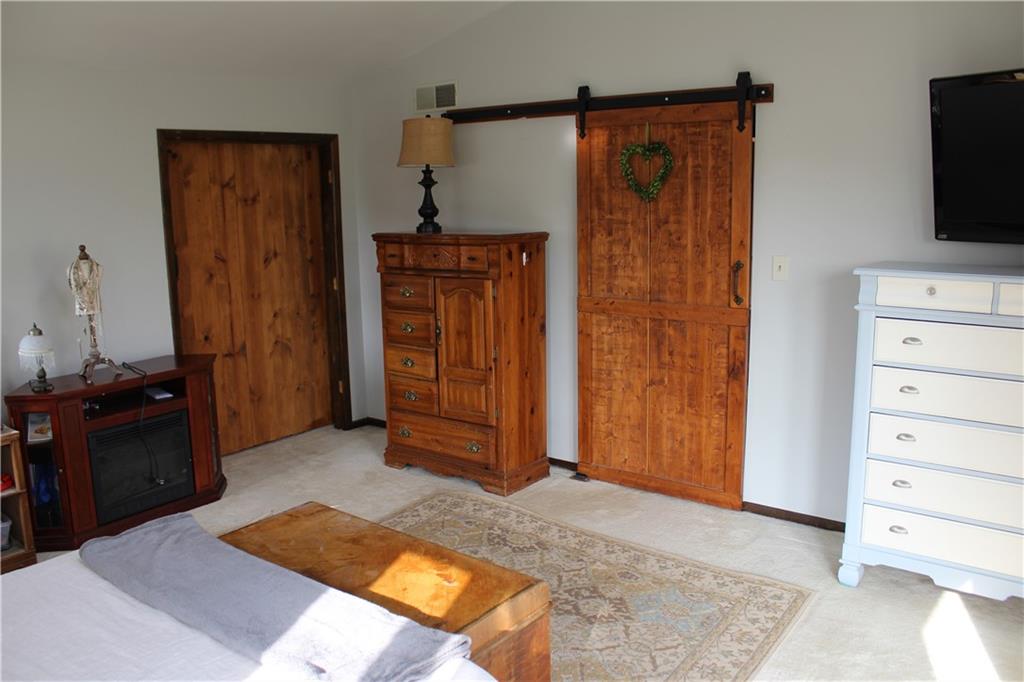 192 Christy Road Eighty Four, PA 15330 - Photo 16 of 25 Gallery Image 16