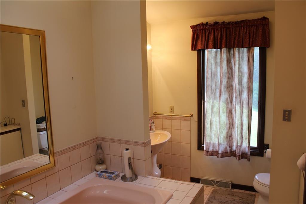 192 Christy Road Eighty Four, PA 15330 - Photo 21 of 25 Gallery Image 21