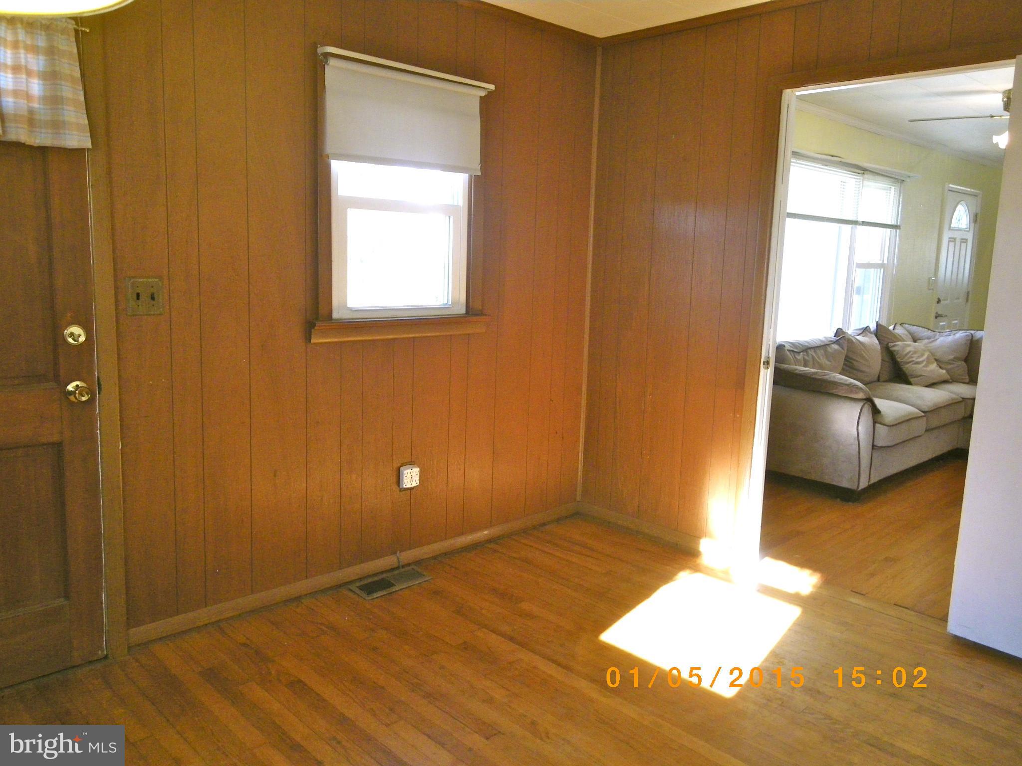 5347 Balls Mill Road Midland, VA 22728 - Photo 9 of 30 Office/Den/Study with Door to outdoors