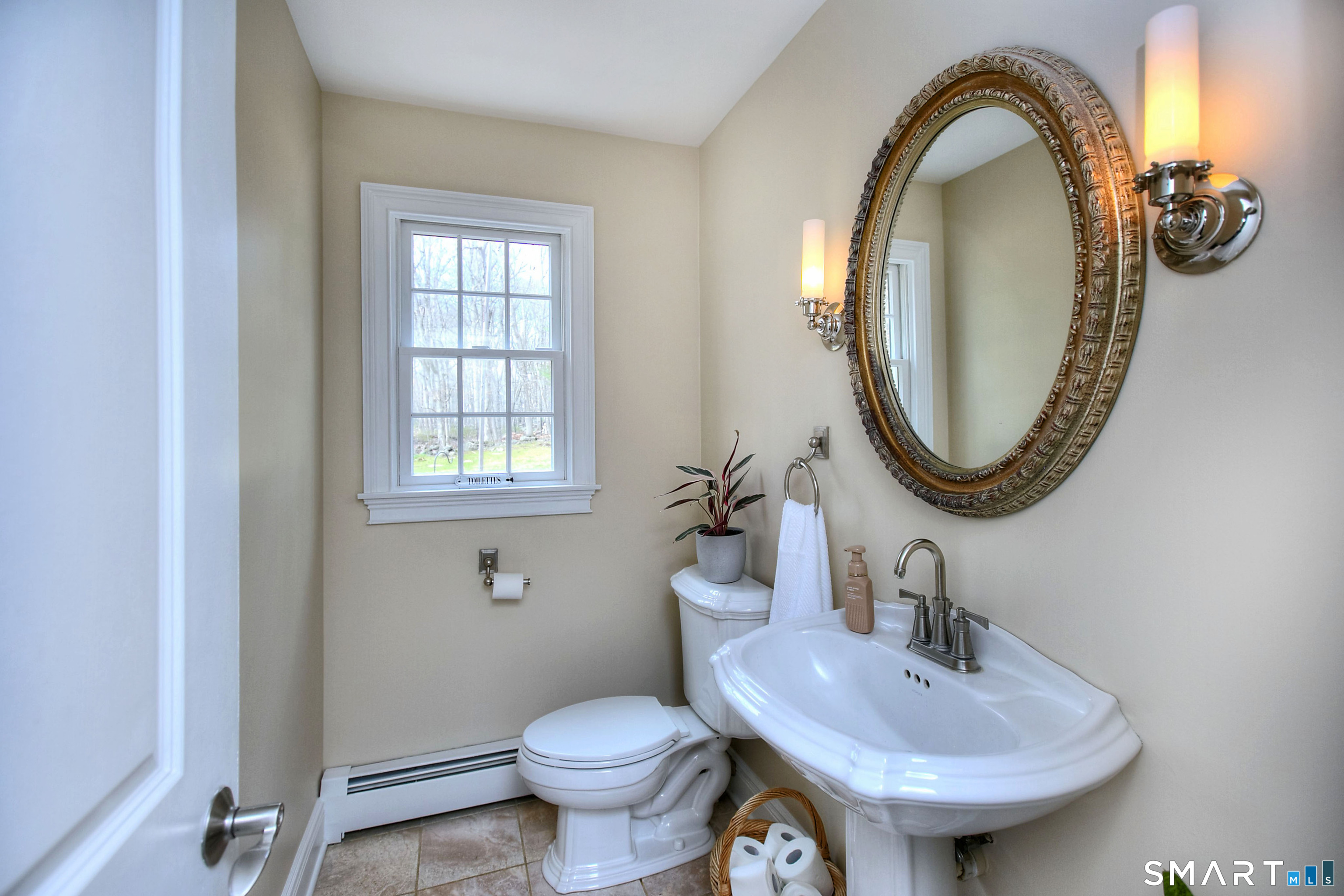 3725 Redding Road Fairfield, CT 06824 - Photo 14 of 40