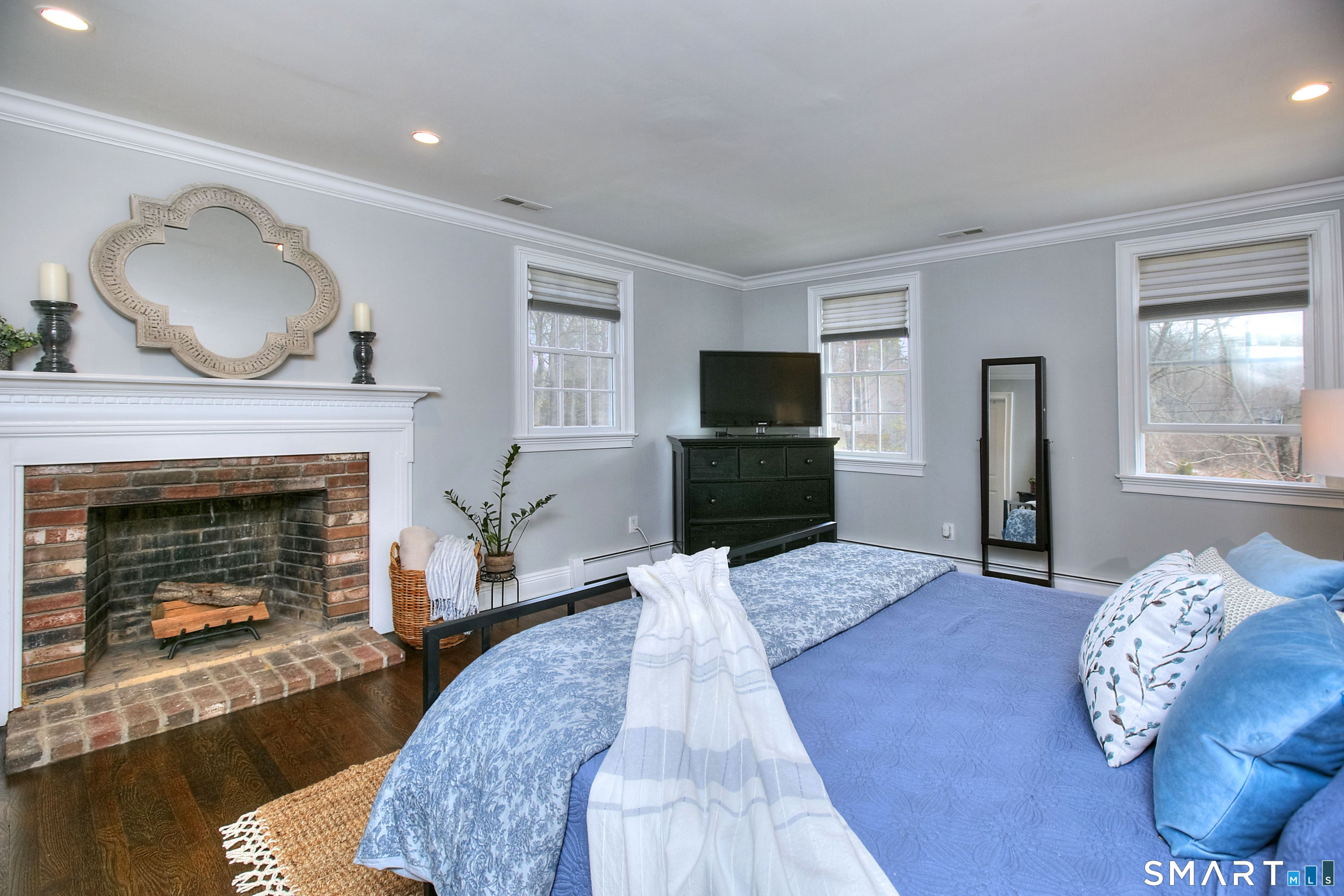 3725 Redding Road Fairfield, CT 06824 - Photo 19 of 40