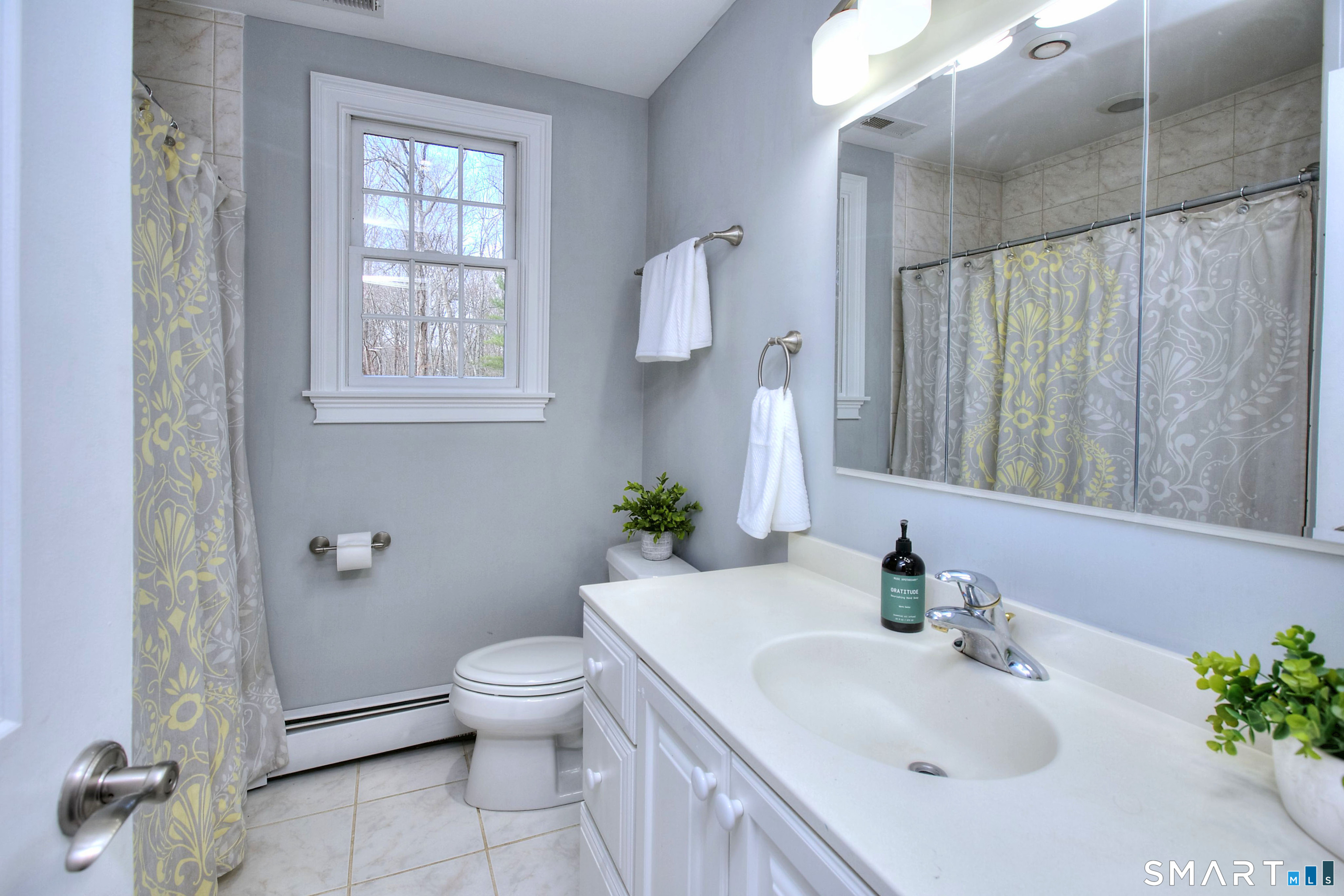 3725 Redding Road Fairfield, CT 06824 - Photo 23 of 40