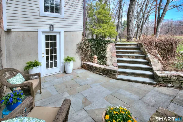$1,275,000 | 3725 Redding Road, Fairfield, CT 06824
