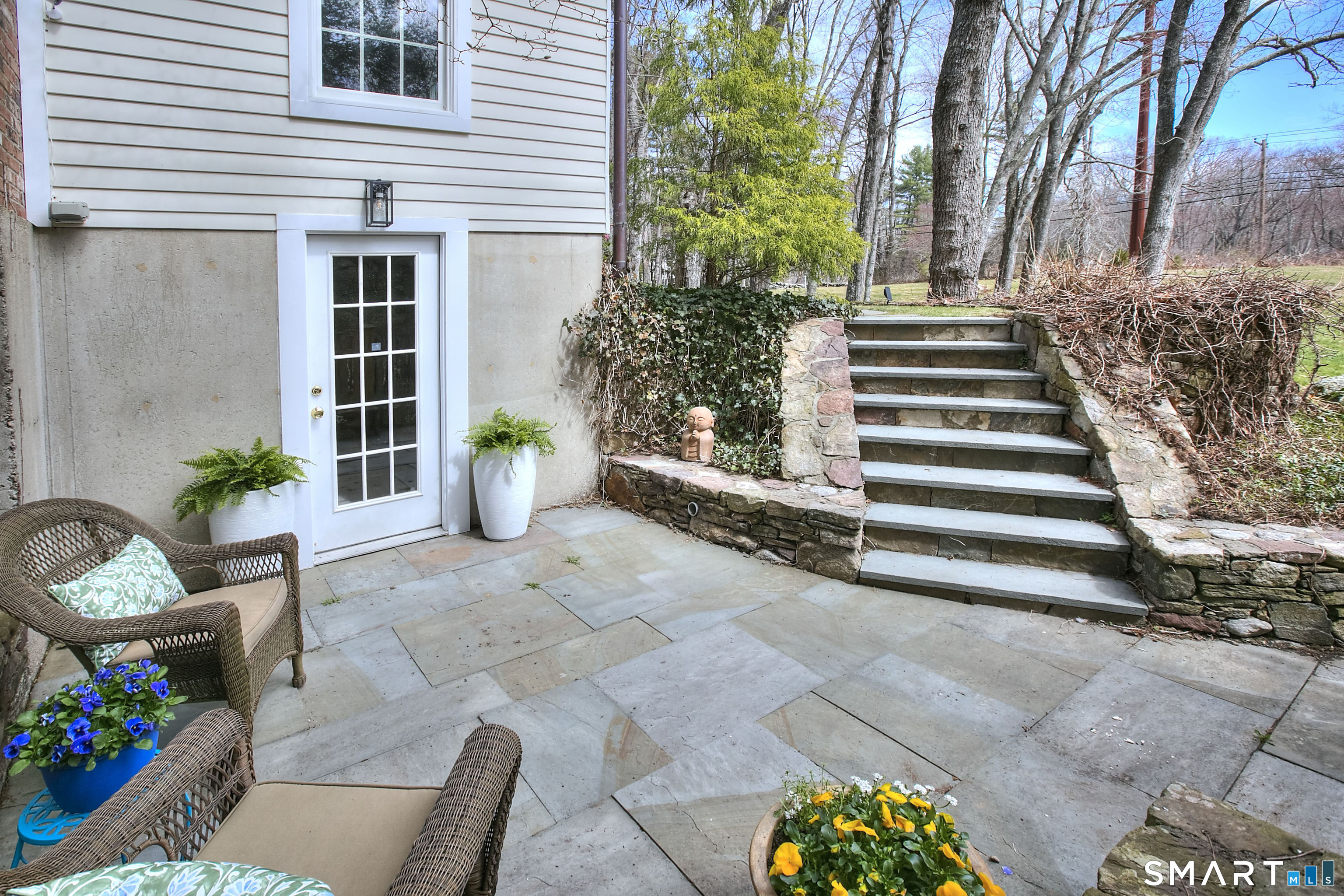 3725 Redding Road Fairfield, CT 06824 - Photo 31 of 40