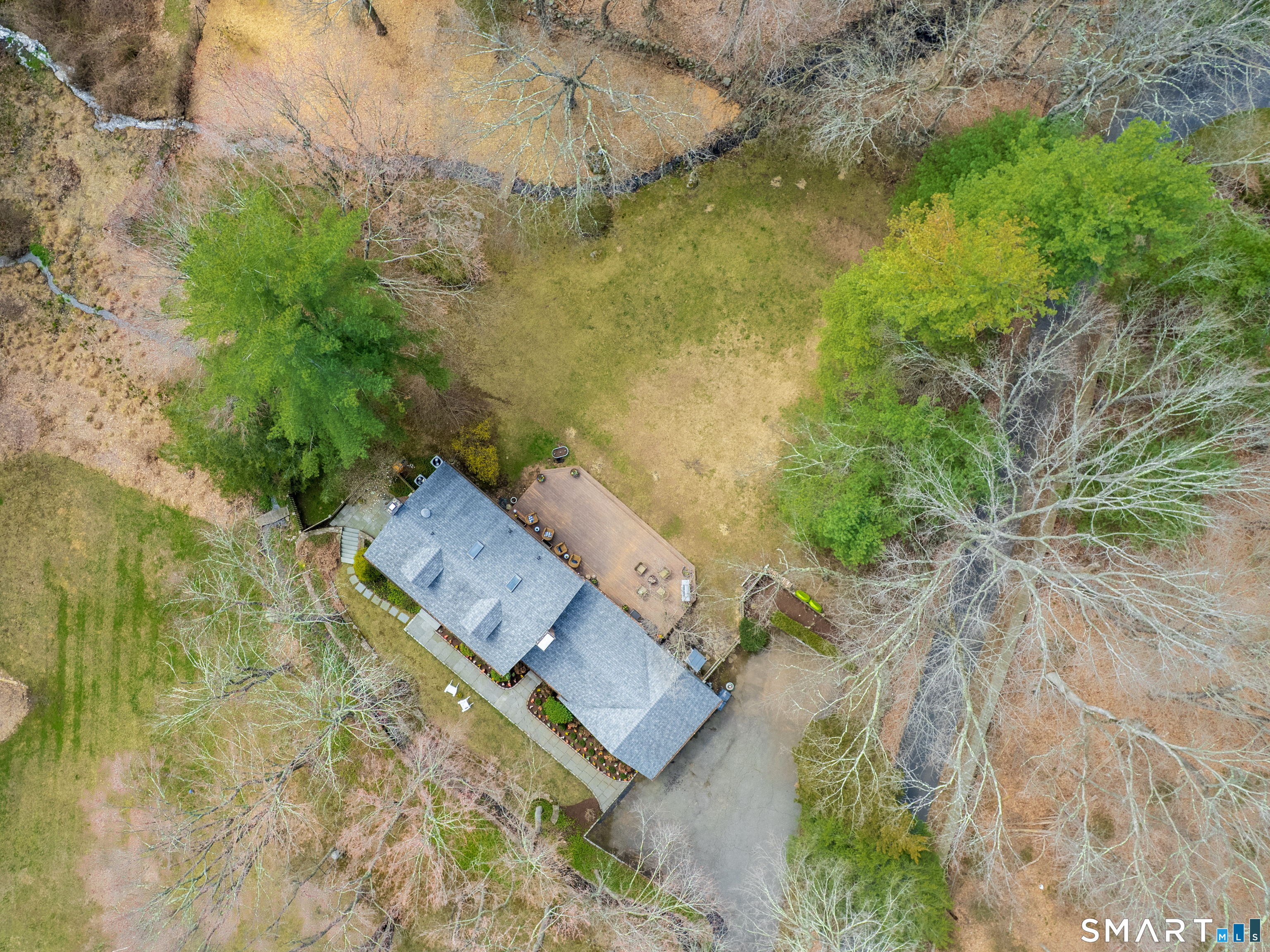 3725 Redding Road Fairfield, CT 06824 - Photo 35 of 40