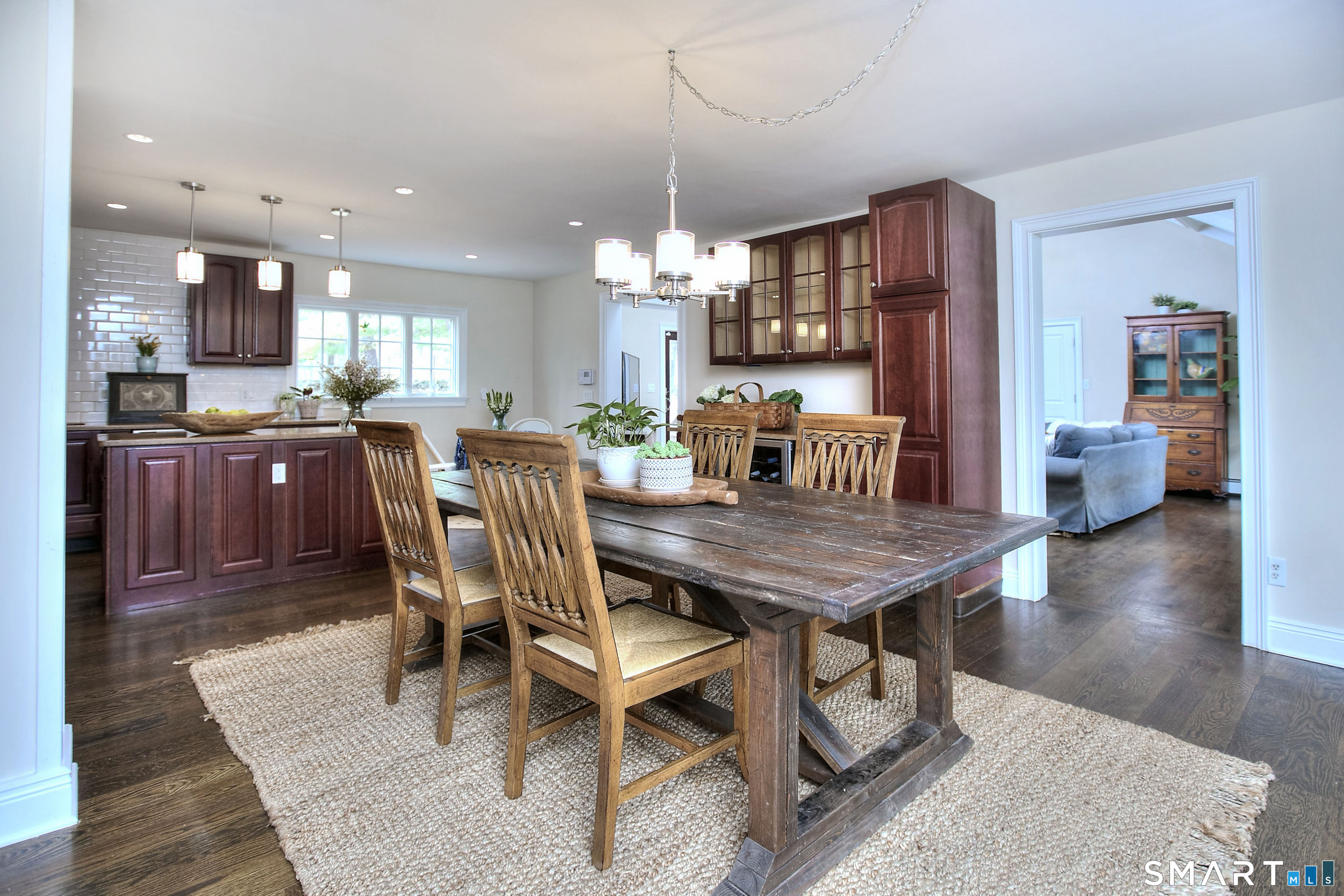 3725 Redding Road Fairfield, CT 06824 - Photo 8 of 40