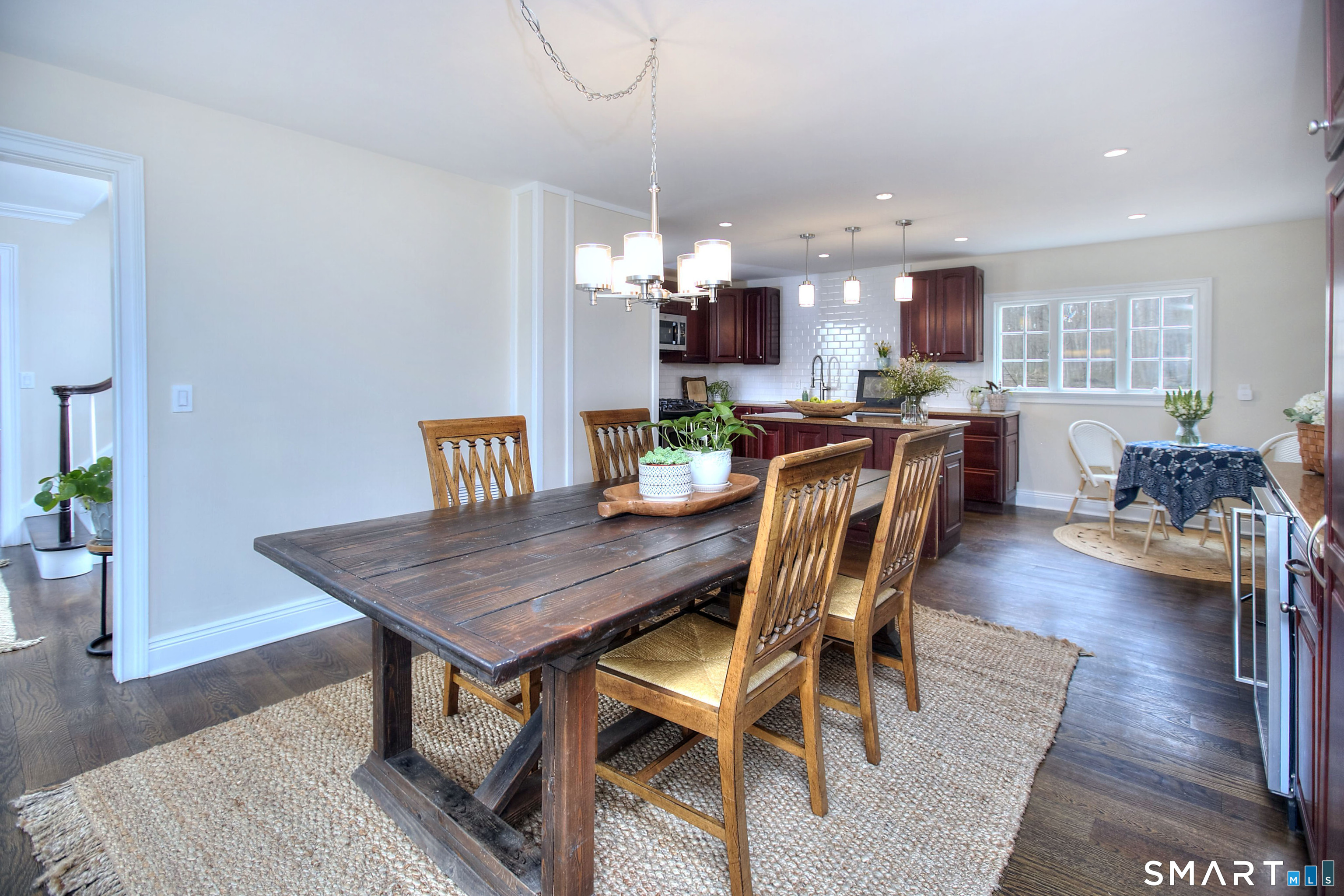 3725 Redding Road Fairfield, CT 06824 - Photo 9 of 40