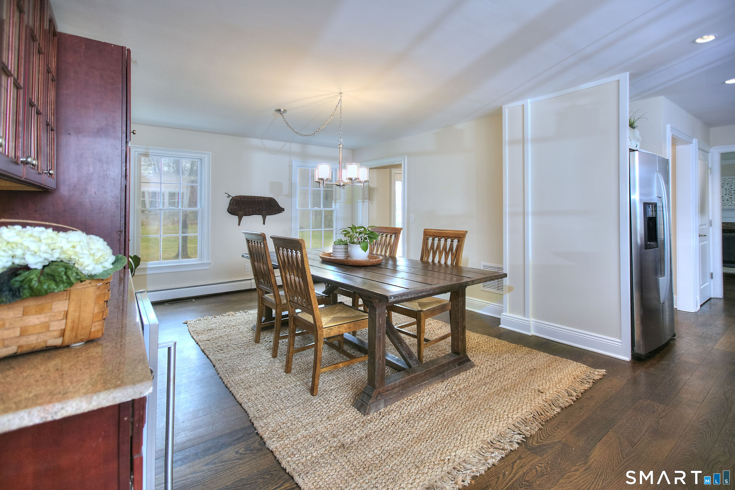 3725 Redding Road Fairfield, CT 06824 - Photo 10 of 40