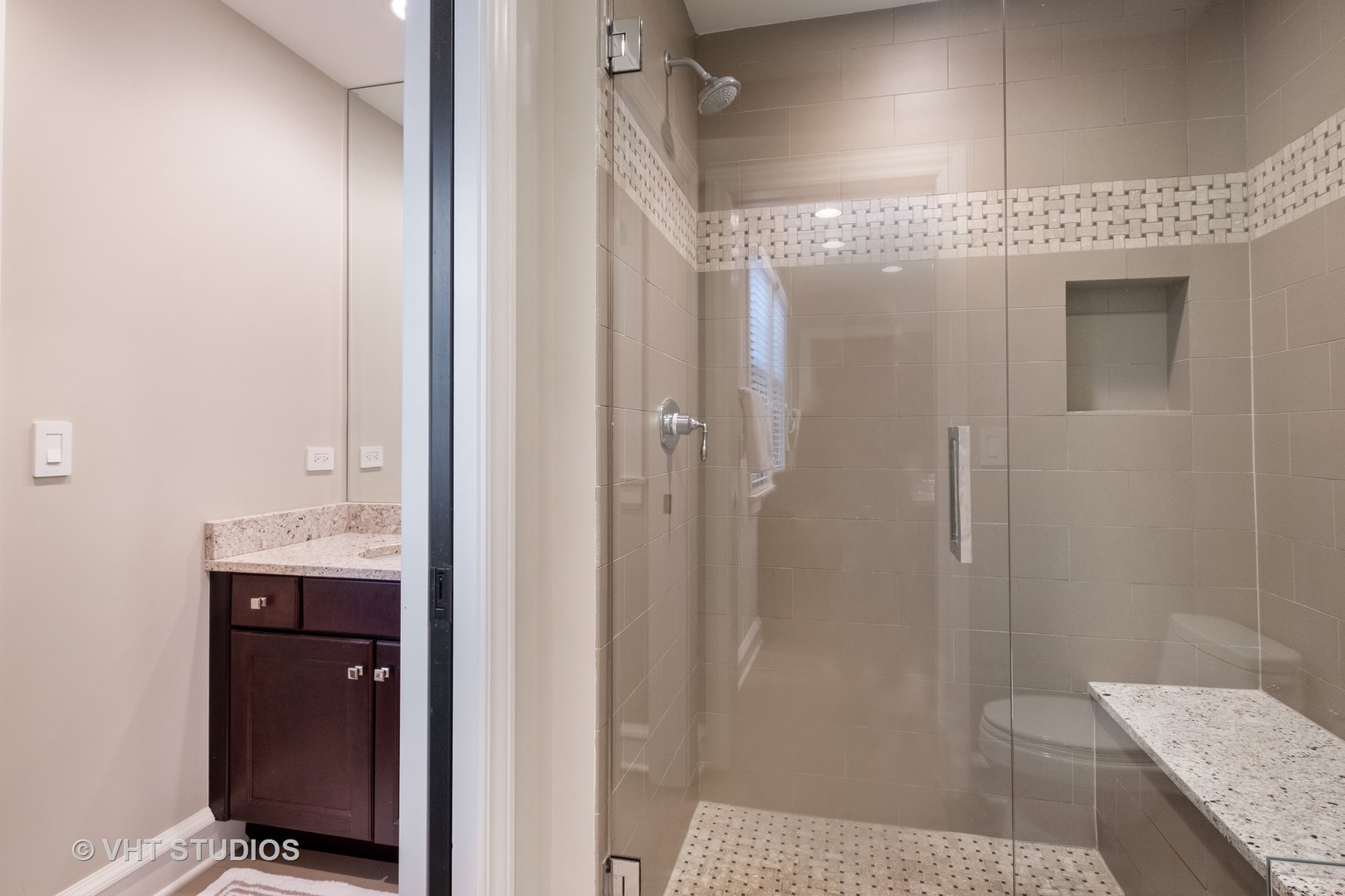 1730 Ridge Road Highland Park, IL 60035 - Photo 23 of 35