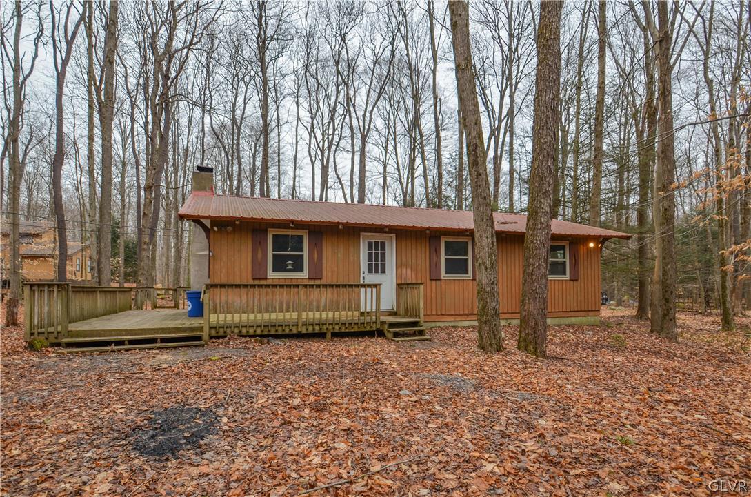 227 King Arthur Road Blakeslee, PA 18610 - Photo 1 of 18 Gallery Image 1