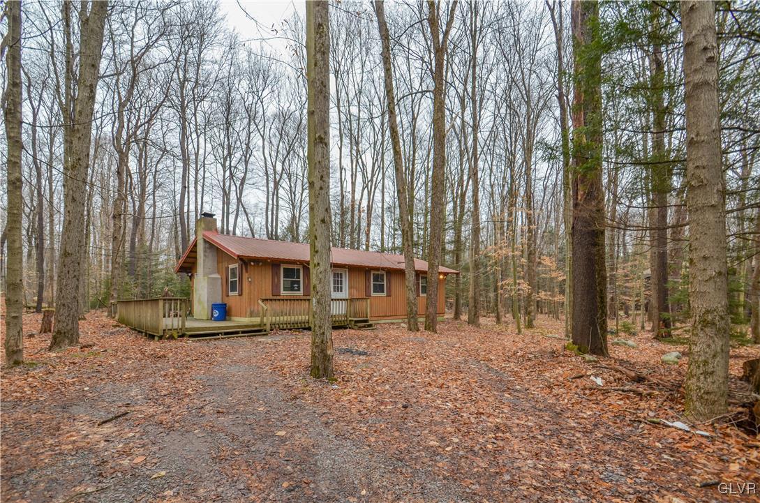 227 King Arthur Road Blakeslee, PA 18610 - Photo 18 of 18 Gallery Image 18