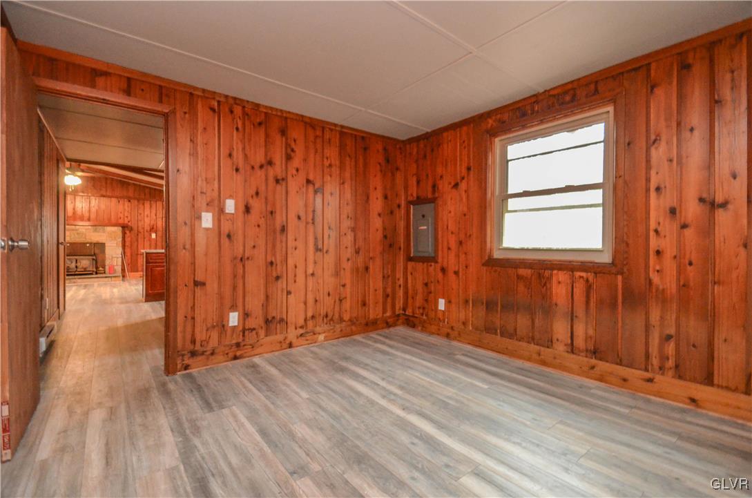 227 King Arthur Road Blakeslee, PA 18610 - Photo 8 of 18 Gallery Image 8