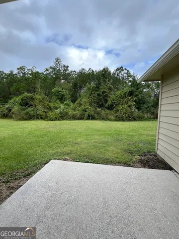 a view of a golf course with a garden
