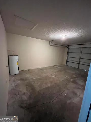 a view of a room with an empty space