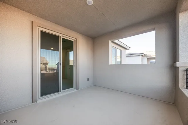 $2,950 | 119 Silver Run Lane, Las Vegas, NV 89138
