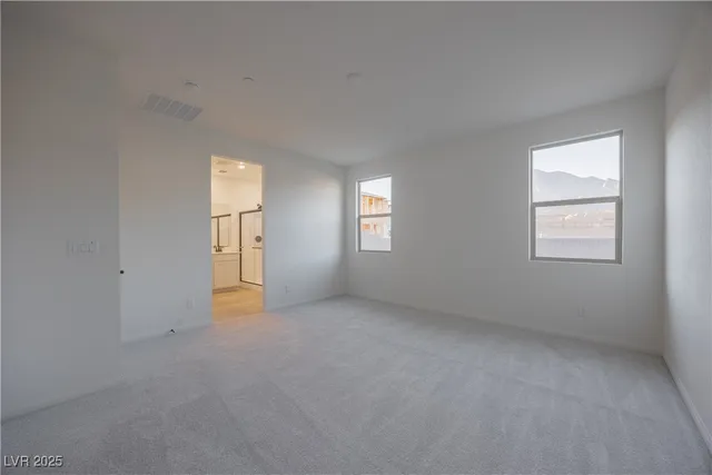 $2,950 | 119 Silver Run Lane, Las Vegas, NV 89138