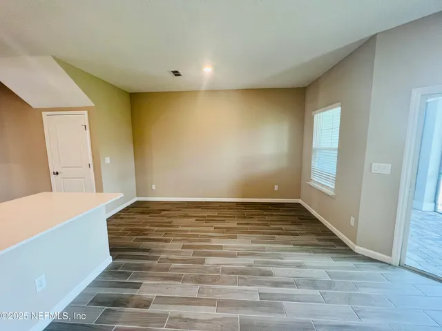 $2,180 | 237 Boracay Circle, St. Johns, FL 32259