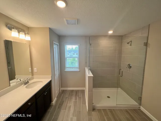 $2,180 | 237 Boracay Circle, St. Johns, FL 32259