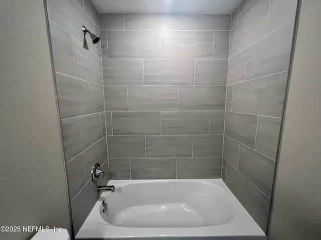 $2,180 | 237 Boracay Circle, St. Johns, FL 32259