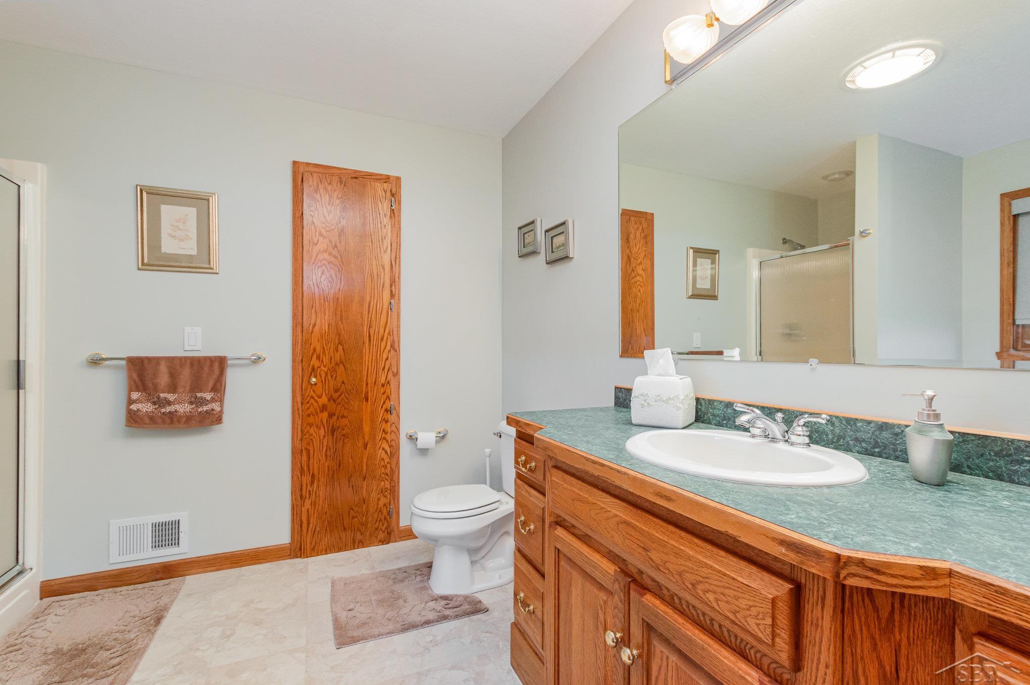 12220 Ederer Road Hemlock, MI 48626 - Photo 15 of 30