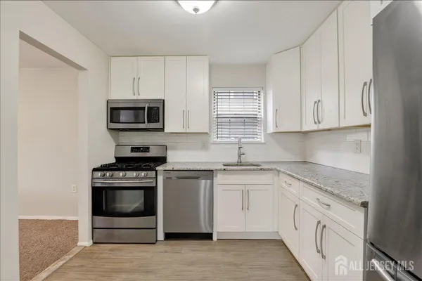 $400,000 | 107 Blake Court, Old Bridge, NJ 08857