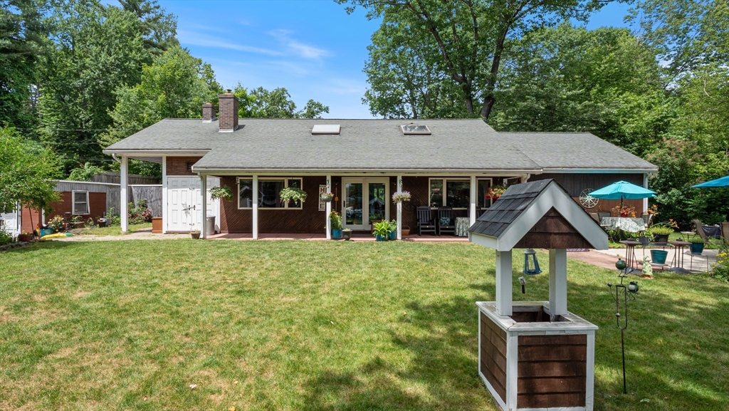 16 Sandy Cove Road Lunenburg, MA 01462 - Photo 2 of 38 a front view of a house with a yard
