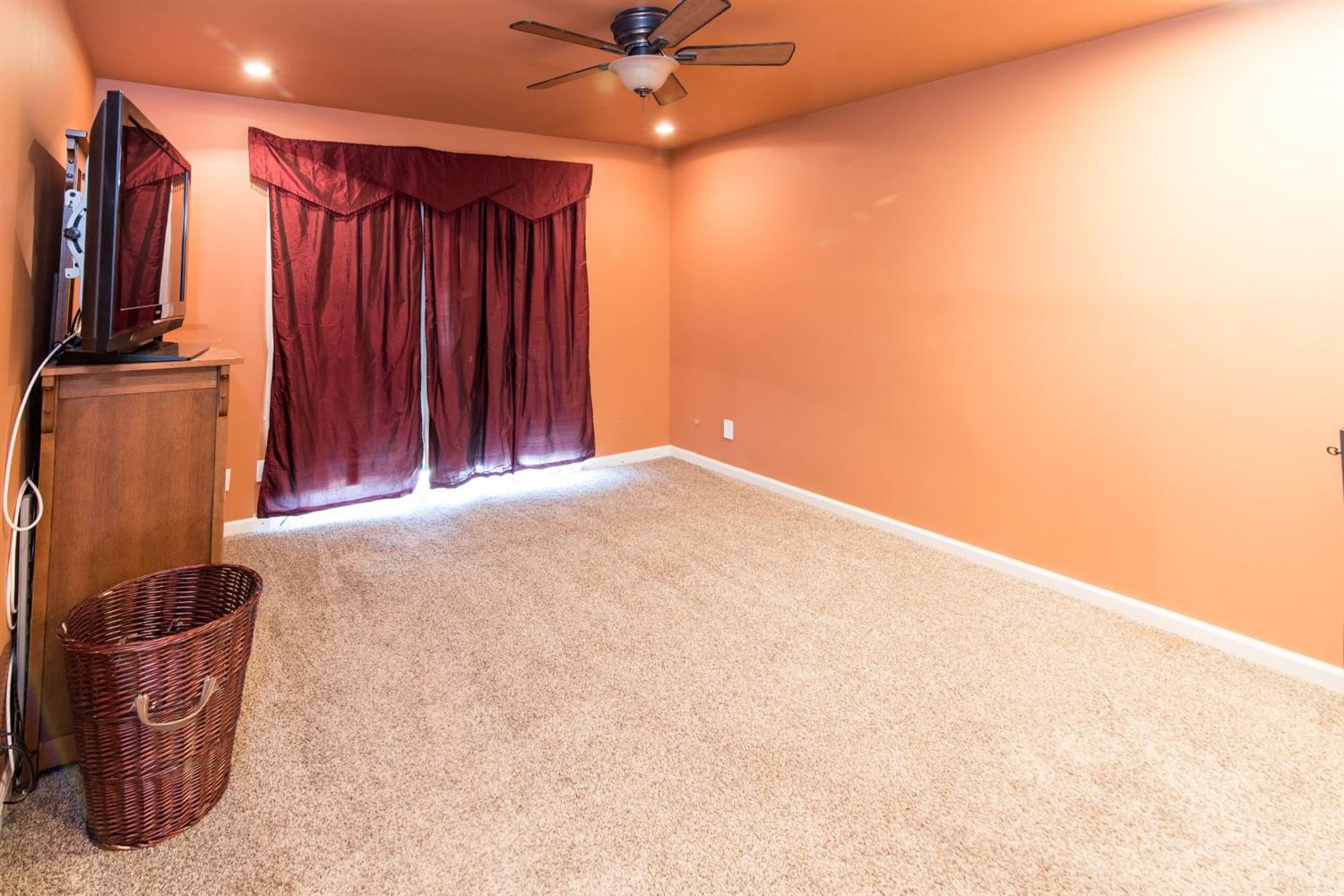 16240 Mark Road Madera, CA 93636 - Photo 16 of 21 Gallery Image 16
