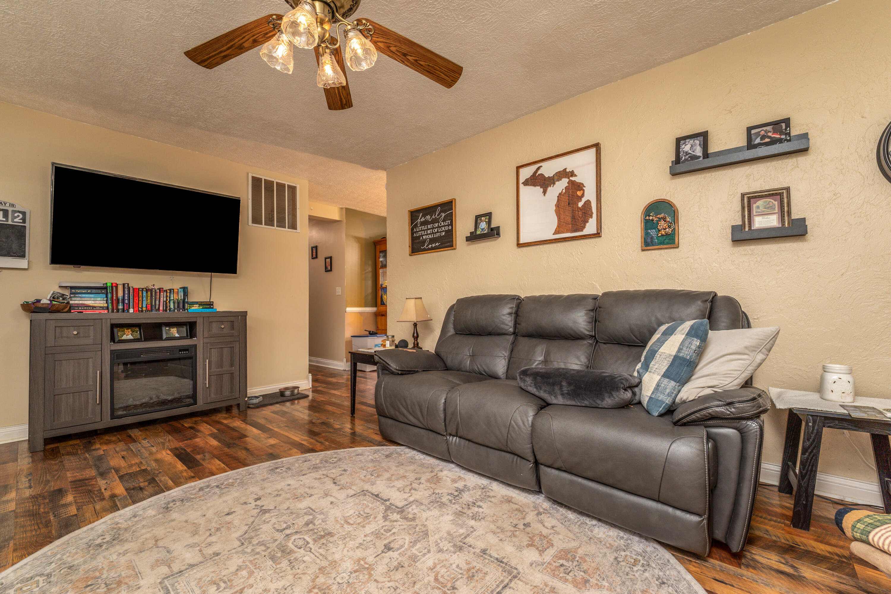 970 Trumbo Road Morehead, KY 40351 - Photo 7 of 37 Living Room