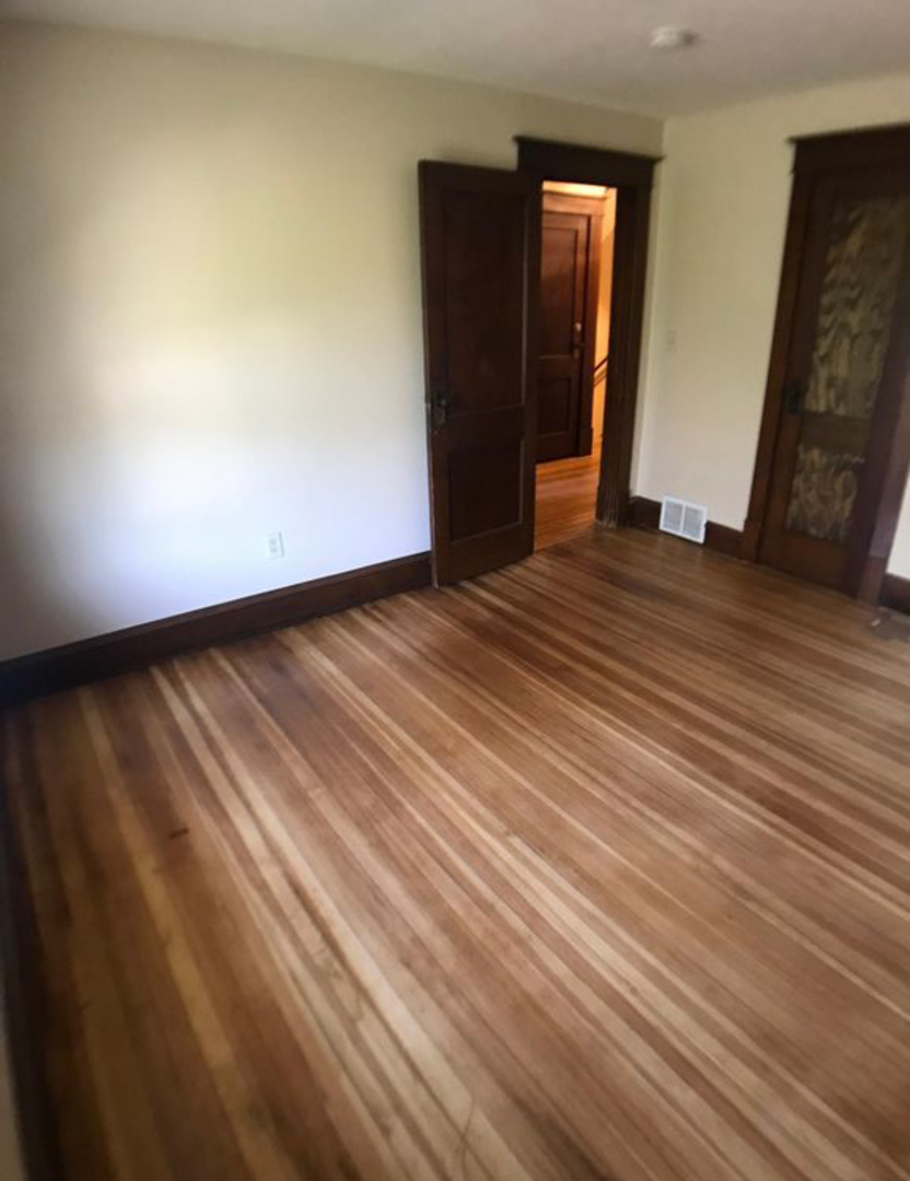 1110 South Main Street Bloomington, IL 61701 - Photo 6 of 11