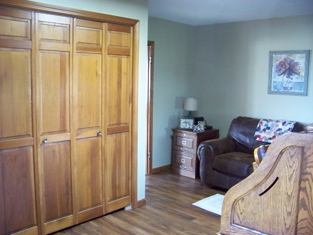 26049 Shiloh Road Centertown, MO 65023 - Photo 37 of 52